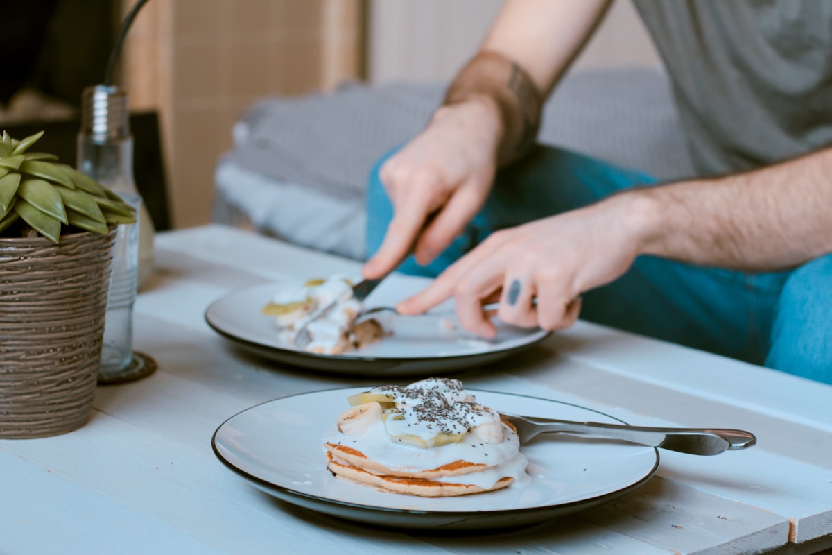 Pancake gandum dengan berry organik